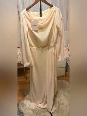 Soft Blush Peach Maxi Dress with Lace Appliqué wedding mother of bride groom